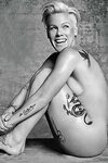 P nk naked ♥ Фото Голой Певицы Пинк